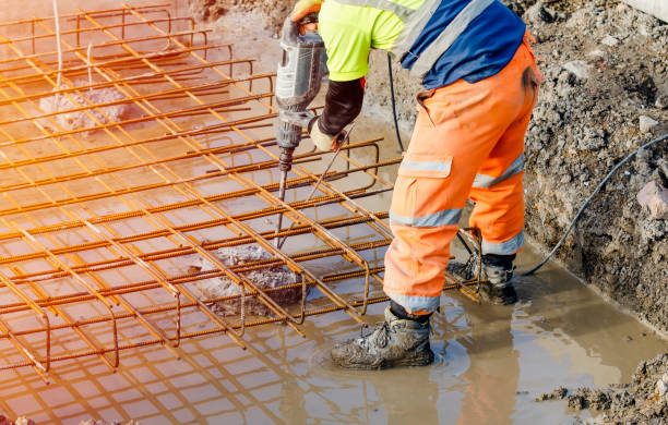 Best Driveway Concrete Repair  in Searingtown, NY